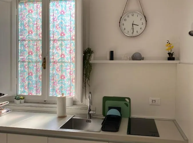 8+8 Con Garage 아파트 리보르노